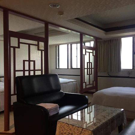 King Lo Tung Hotel Luodong Buitenkant foto