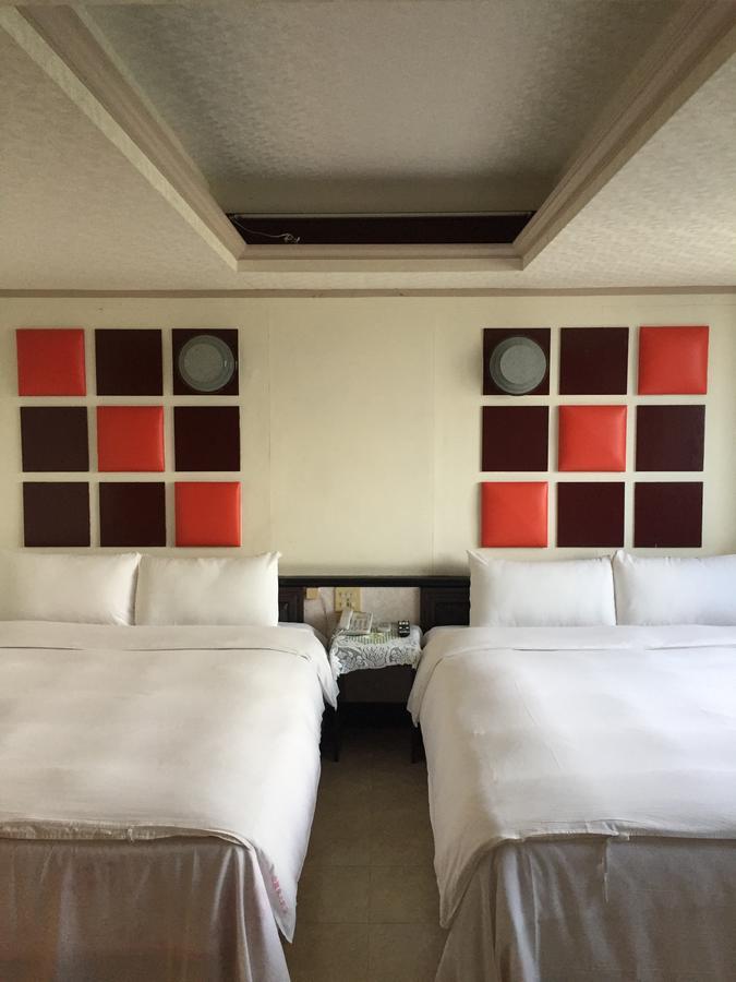 King Lo Tung Hotel Luodong Buitenkant foto